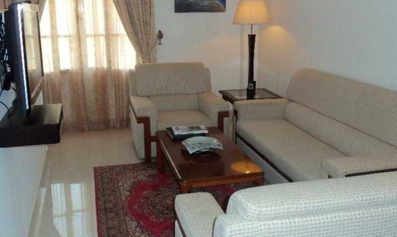Al Maha Int Hotel Oman Mascate Exterior foto