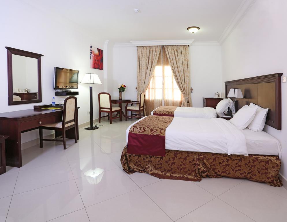 Al Maha Int Hotel Oman Mascate Exterior foto