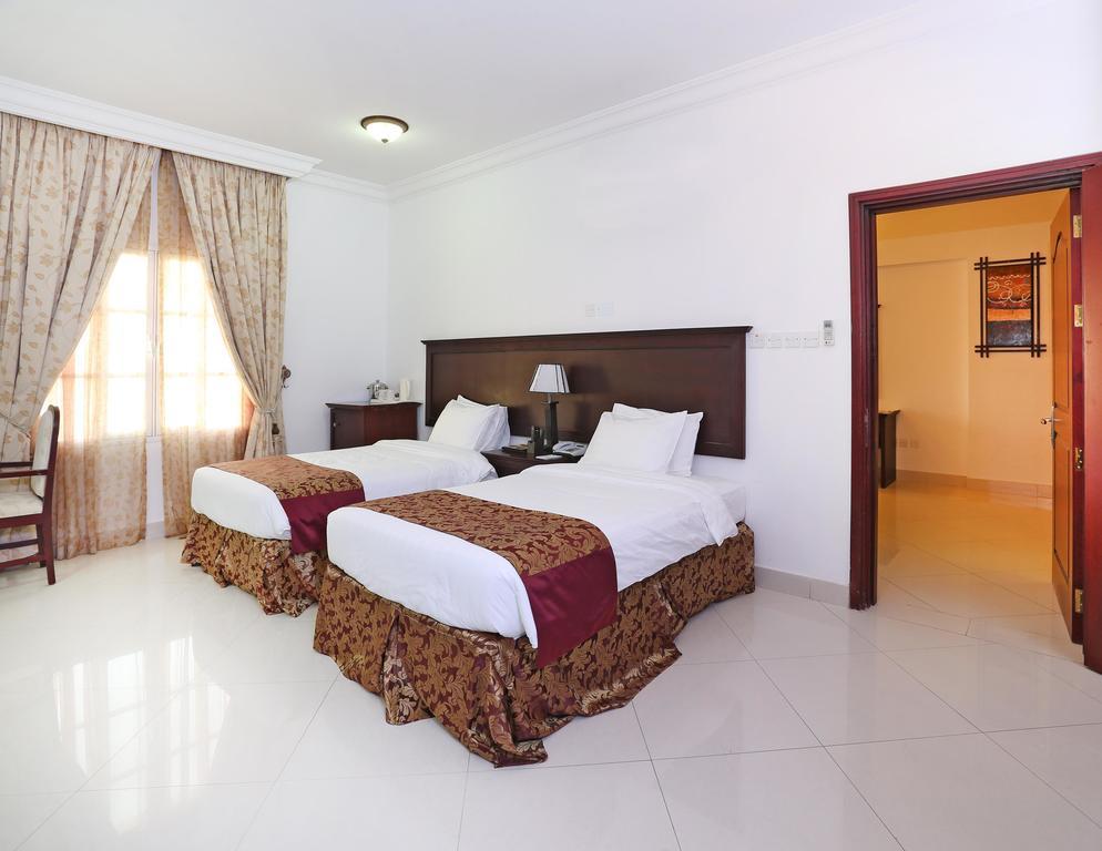 Al Maha Int Hotel Oman Mascate Exterior foto